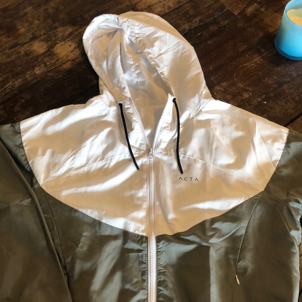 ACTA legacy windbreaker